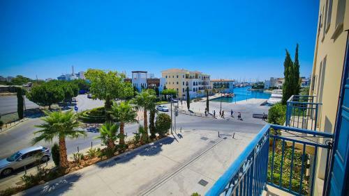Marina Limasool 3 Bedroom Apartment & Pool