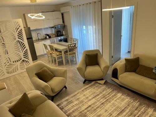Modern Apartment At Grand Blue Fafa Golem