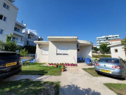 Apartments Orkidea
