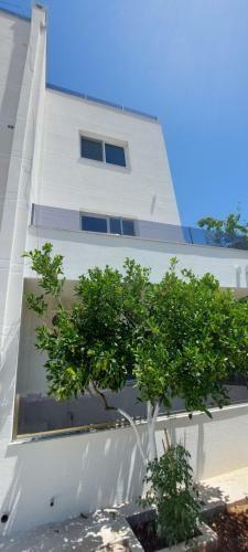 Sunshine Square Apartments