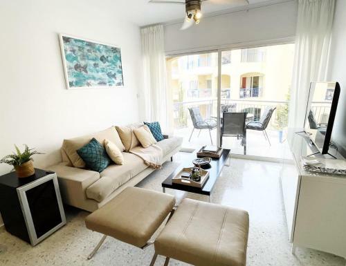 Kings Palace Superb 1 Bed Apartment With Sea Views