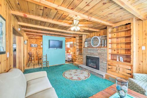 Family-friendly Flagstaff House With Big Yard!