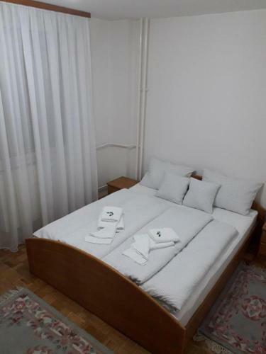 Apartman Divan