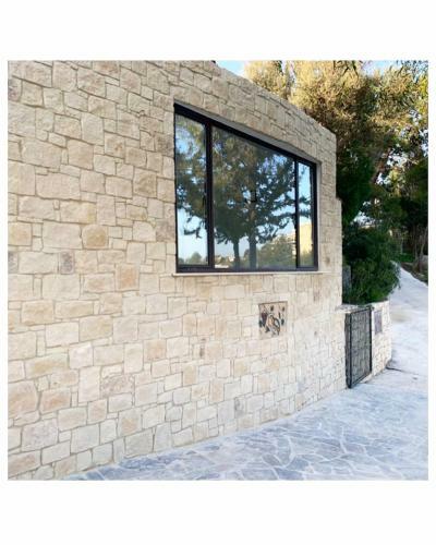 Apartamento Cosmema Stone House With Amazing Mountain View