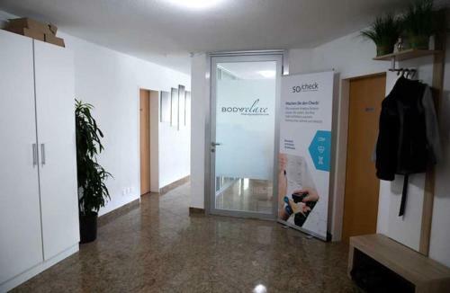 �ber Den D�cher Von Chur (montalin)