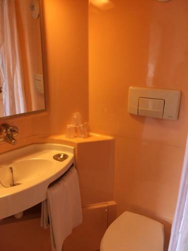 Hotel Premiere Classe Angoul�me La Couronne