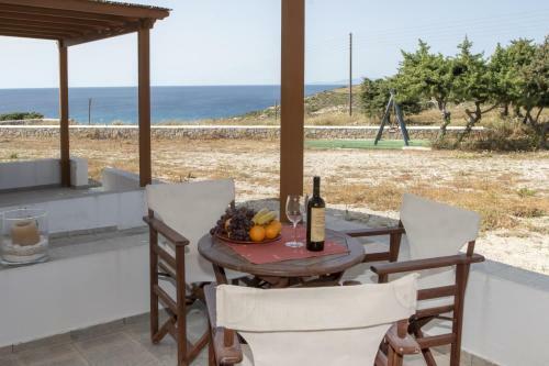 Hostal Iliovasilema Studios