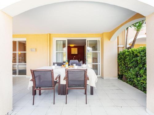 Apartment Village Cap Est�rel - Le Belv�d�re-11