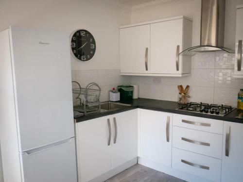 Captivating House In Aberdare Sleeps 6 Near Brecon