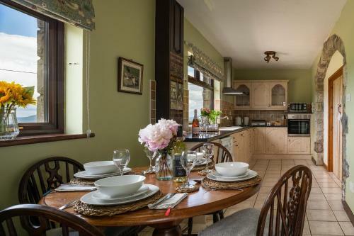 Beautiful Welsh Cottage With Rural & Coastal Views