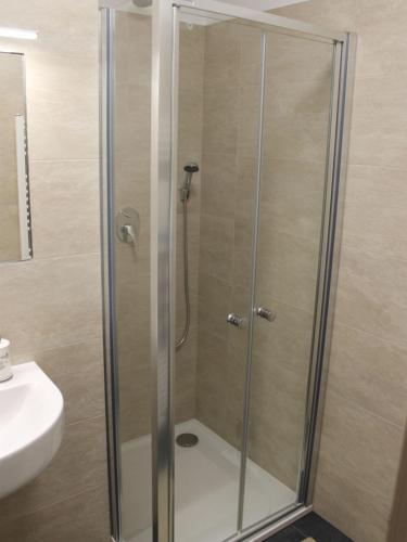 Apartment Slune?n� Louka