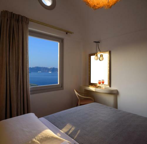 Bed & Breakfast Acro Blue Luxury Villas