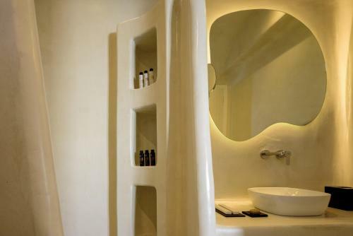 Bed & Breakfast Acro Blue Luxury Villas