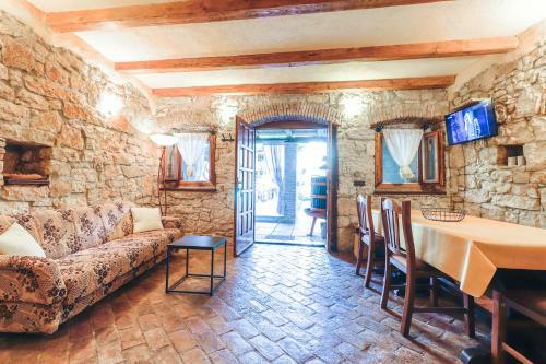 Apartman Lena