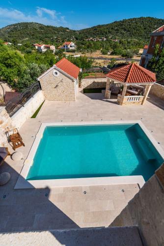 Villa H-resort