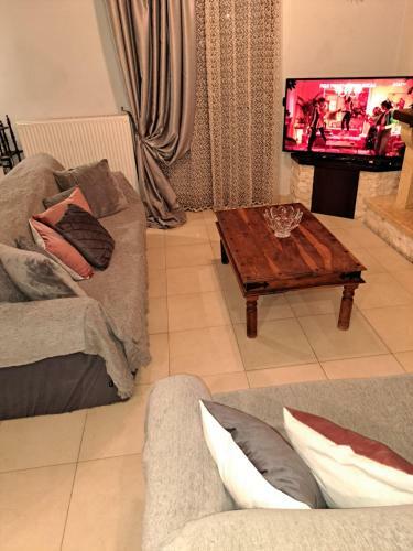 Corfu Maisonette House