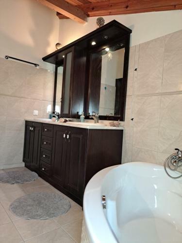 Corfu Maisonette House