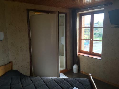 Hotel H�tel Saint Pierre