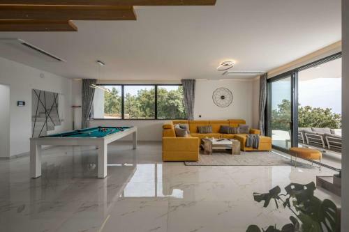 Beautiful Villa Aoora