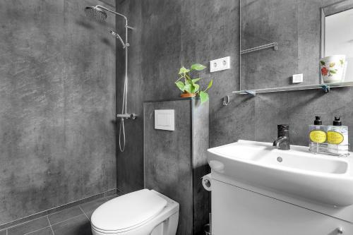 Lovely Studio Apartment With Hot Tub