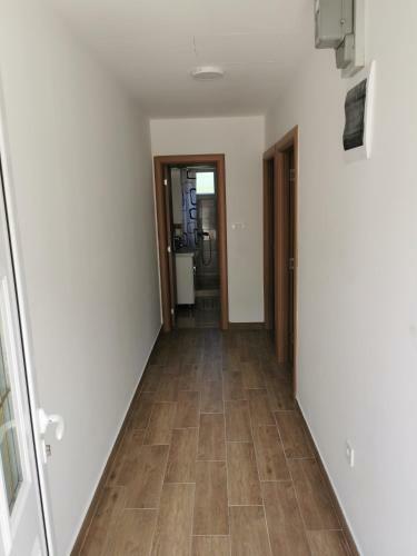 Ana Apartmani Zelenika