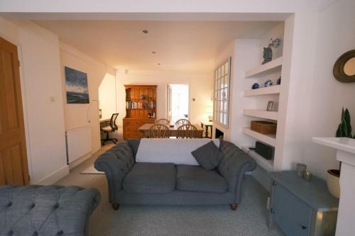 Fantastic 2bd Holiday Cottage West Sussex
