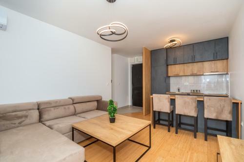 Apartment Dina