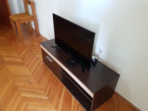 Apartment Bar