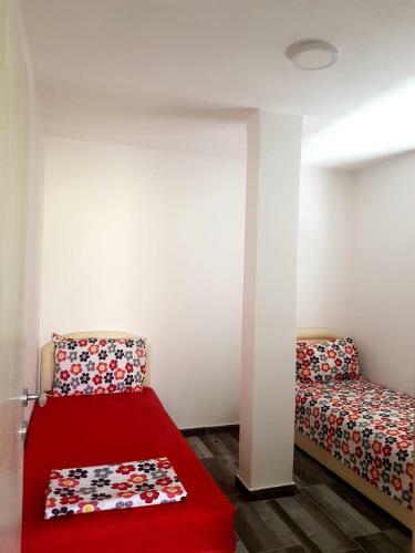 Ugrenovi? Apartmani