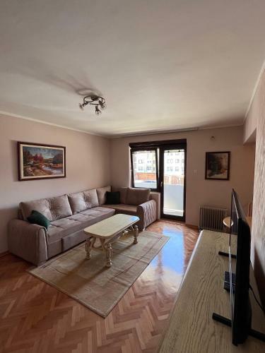 Apartmant 777