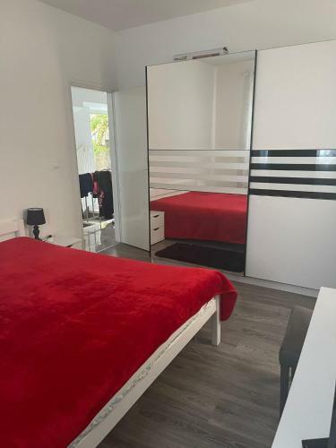 Hostal Rooms Marina