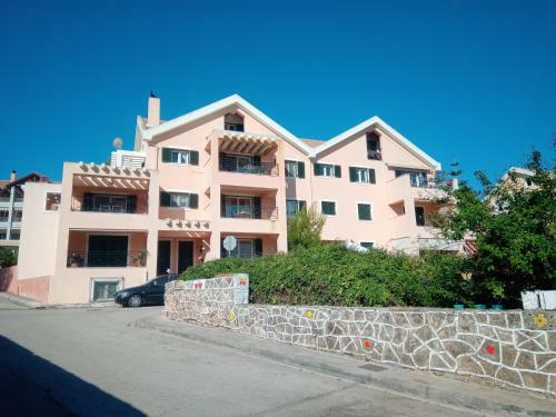 Panagos Quiet Hidden Apartments