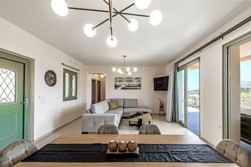 Villa Marielia - With 60m2 Private Pool