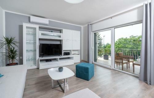 Villa Amoena With Pool And Sauna Near Novigrad