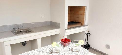 Villa Amoena With Pool And Sauna Near Novigrad