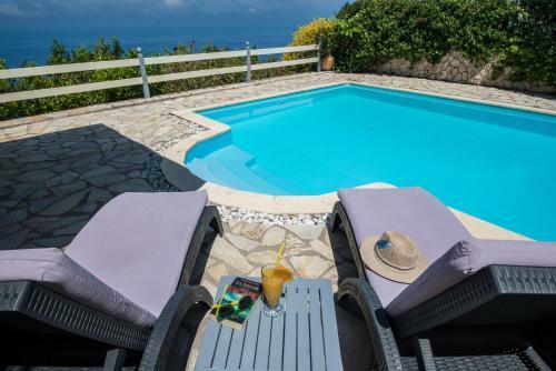 Secluded, Sunset, Beaches, Walk To Village-melina