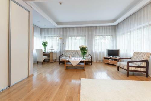 Hostal Room In Guest Room - Valensija - Large Suite