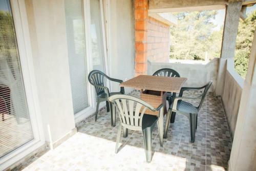 Three-bedroom Apartment Next To Tivat Airport