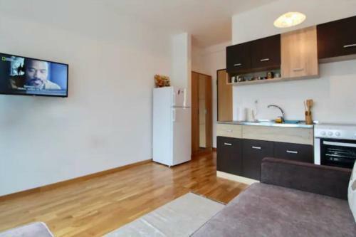 Studio Apartment Close To Tivat City Center