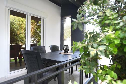 Apartment By The Sea Renata In Punta Skala