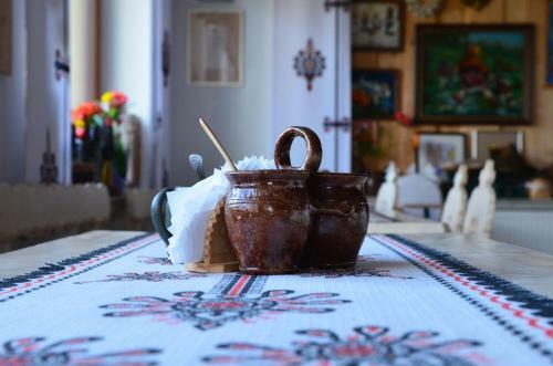 Hostal Pensjonat ?leboda Wynajem Pokoi Ewa Sato?a