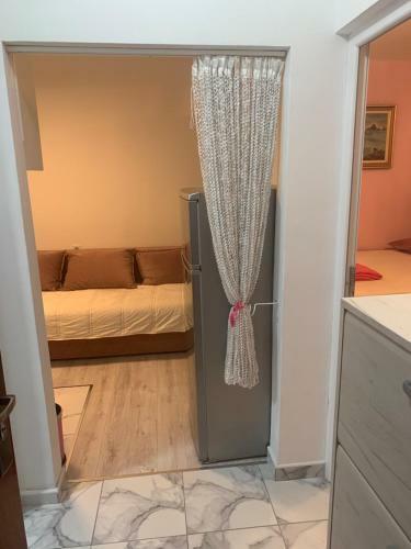 Hostal Vesna Apartments