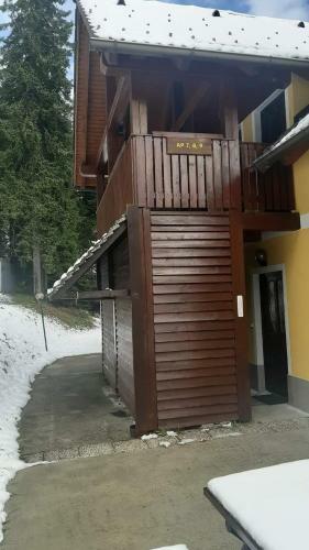 Apartma Neja Rogla