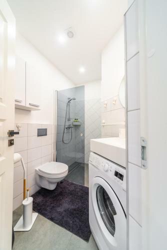 Cozy, Quiet Chevalier Apartment, Center Of Riga