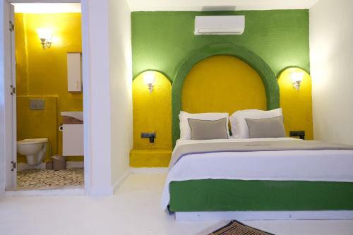 Hotel Tek Han Alacati