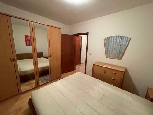 Pr?no Beach Front Apartment With Balcony