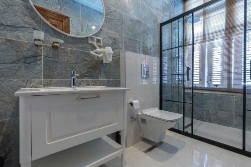 Giges King Boutique Hotel