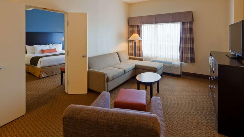 Best Western Hotel & Conference Center