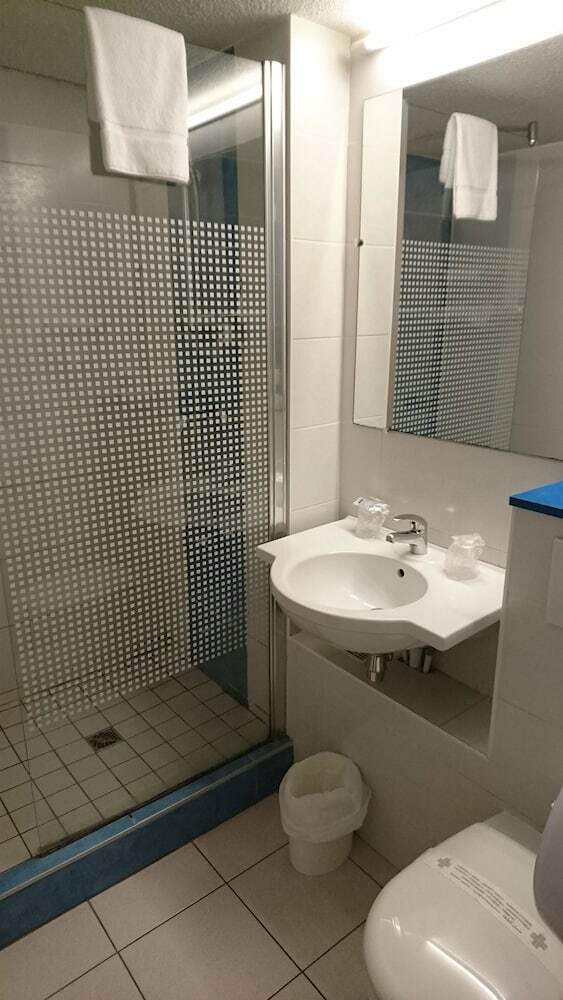 Hotel Kyriad Toulouse Sud - Roques