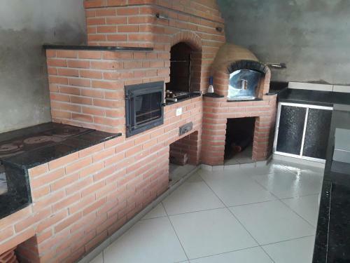 Casa de Lazer Completa Dentro de Residencial Tur�stico